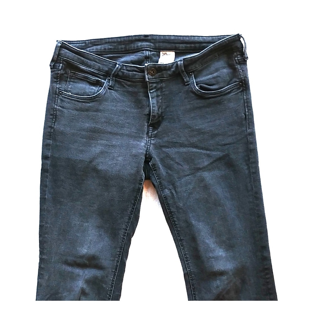 H&M Dark Grey Fit and Flare Jeans